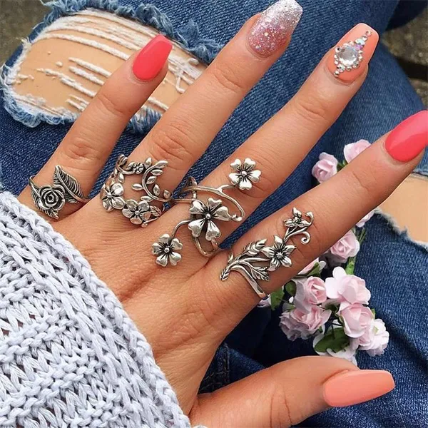 Silver_Stainless_Steel_Alloy_Jewellery_Combo_For_Women_Set_Of_4
