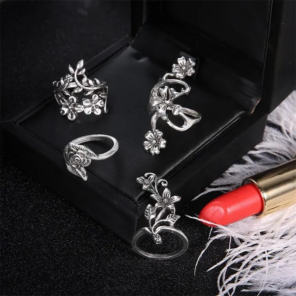 Silver_Stainless_Steel_Alloy_Jewellery_Combo_For_Women_Set_Of_4