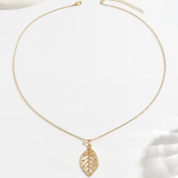 Gold_Stainless_Steel_Alloy_Necklace_For_Women