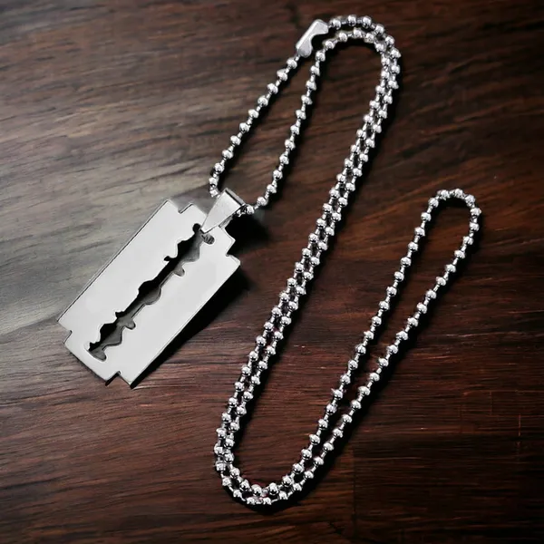 Silver_Stainless_Steel_Alloy_Necklace_For_Women