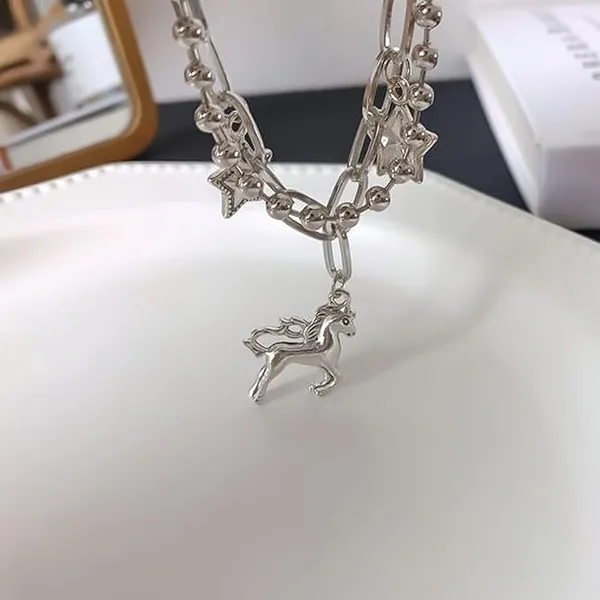 Silver_Stainless_Steel_Alloy_Bracelet_For_Women
