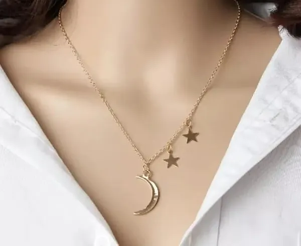 Gold_Stainless_Steel_Alloy_Necklace_For_Women