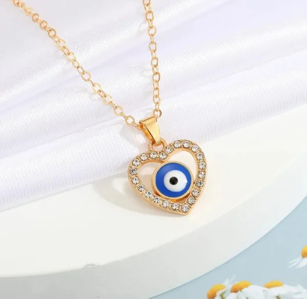 Gold_Stainless_Steel_Alloy_Necklace_For_Women