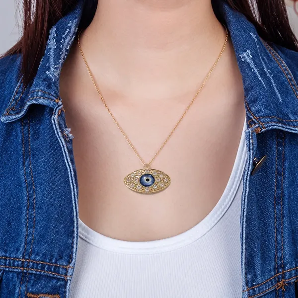 Gold_Stainless_Steel_Alloy_Necklace_For_Women