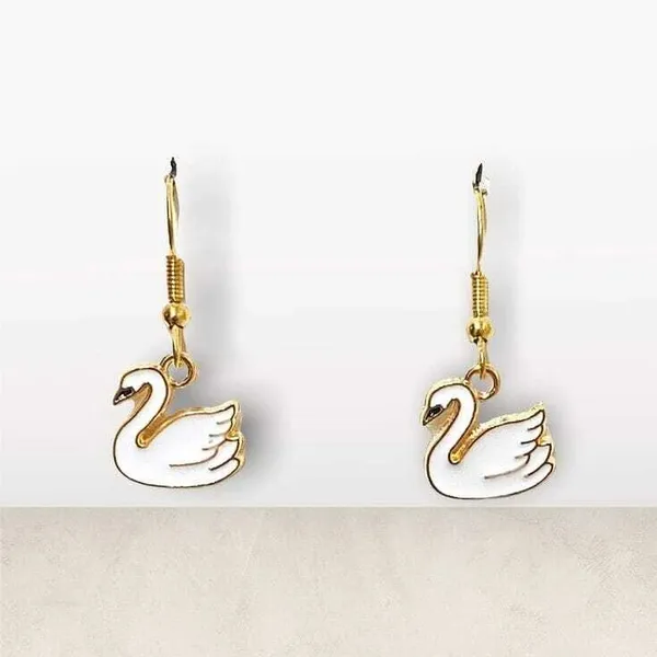 Gold_Stainless_Steel_Alloy_Earrings_For_Women