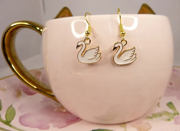 Gold_Stainless_Steel_Alloy_Earrings_For_Women