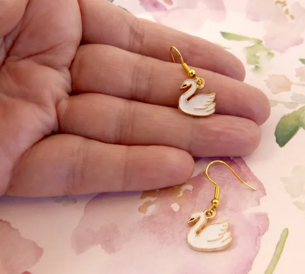 Gold_Stainless_Steel_Alloy_Earrings_For_Women