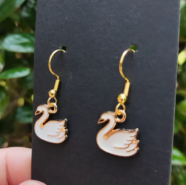 Gold_Stainless_Steel_Alloy_Earrings_For_Women