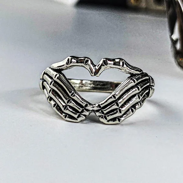 Black_Stainless_Steel_Alloy_Ring_For_Women
