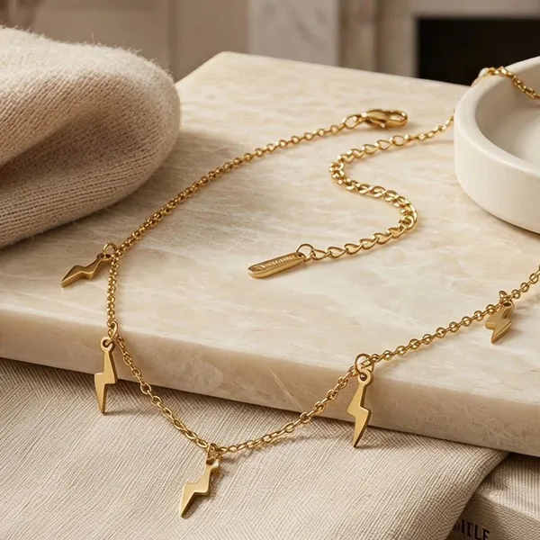 Gold_Stainless_Steel_Alloy_Necklace_For_Women
