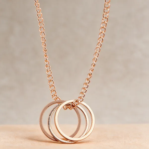 Gold_Stainless_Steel_Alloy_Necklace_For_Women