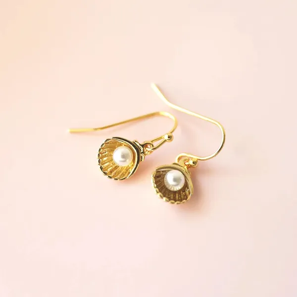 Gold_Stainless_Steel_Alloy_Earrings_For_Women
