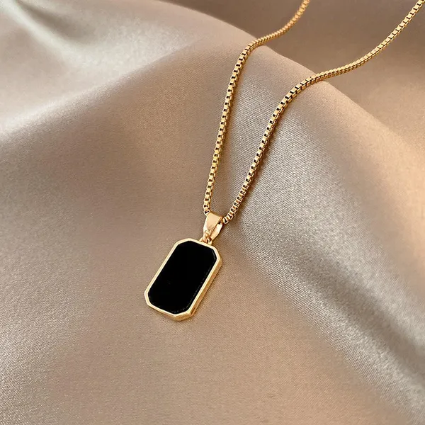 Gold_And_Black_Stainless_Steel_Alloy_Necklace_For_Women