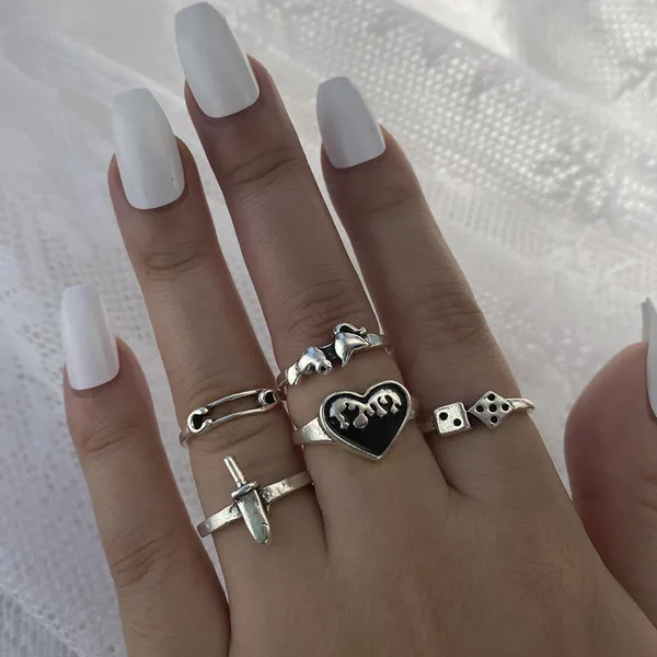 Multicolor_Stainless_Steel_Alloy_Jewellery_Combo_For_Women_Set_Of_5