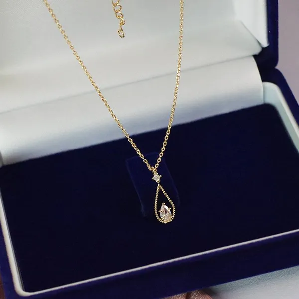 Silver_Stainless_Steel_Alloy_Necklace_For_Women