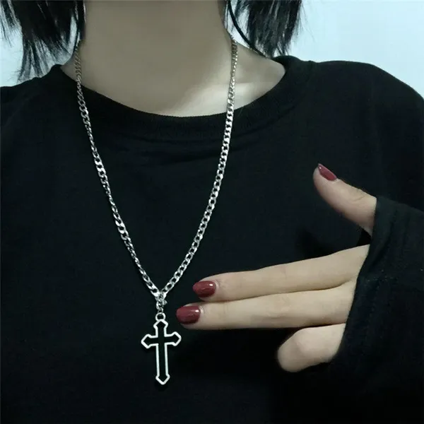 Silver_Stainless_Steel_Alloy_Necklace_For_Women