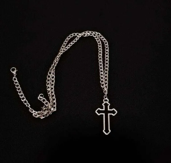Silver_Stainless_Steel_Alloy_Necklace_For_Women