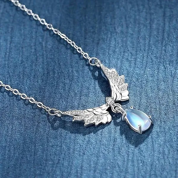 Silver_Stainless_Steel_Alloy_Necklace_For_Women