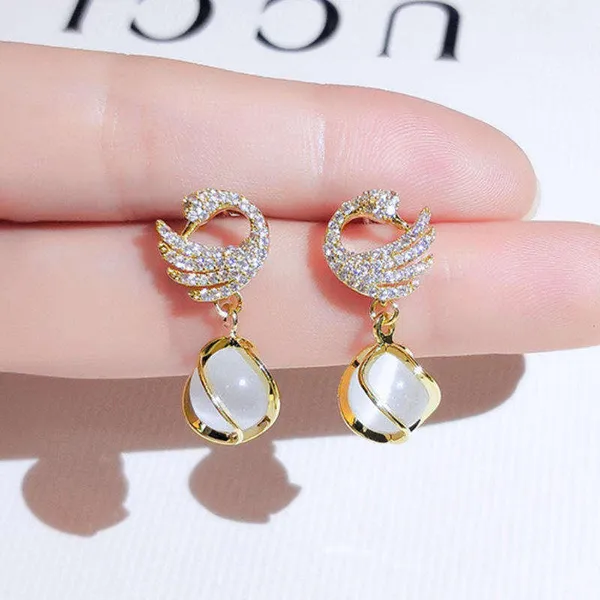 Gold_Stainless_Steel_Alloy_Earrings_For_Women
