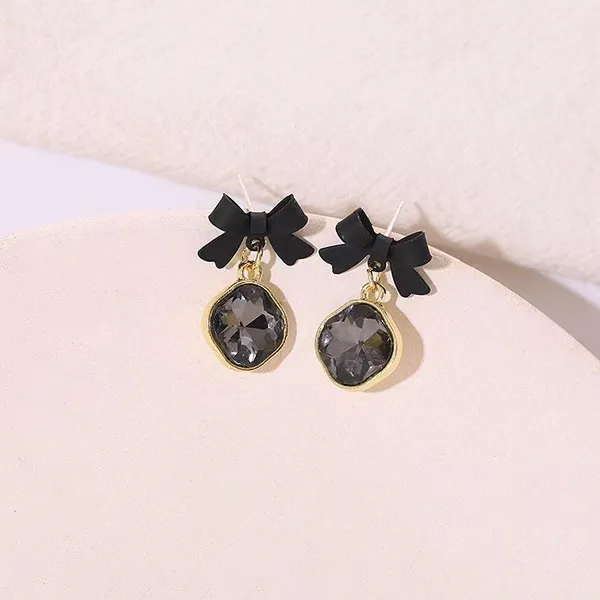 Black_Stainless_Steel_Alloy_Earrings_For_Women