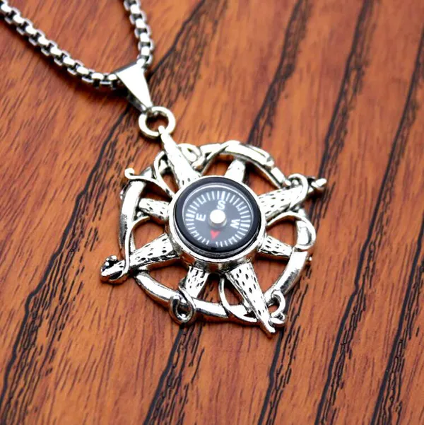 Silver_Stainless_Steel_Alloy_Necklace_For_Women