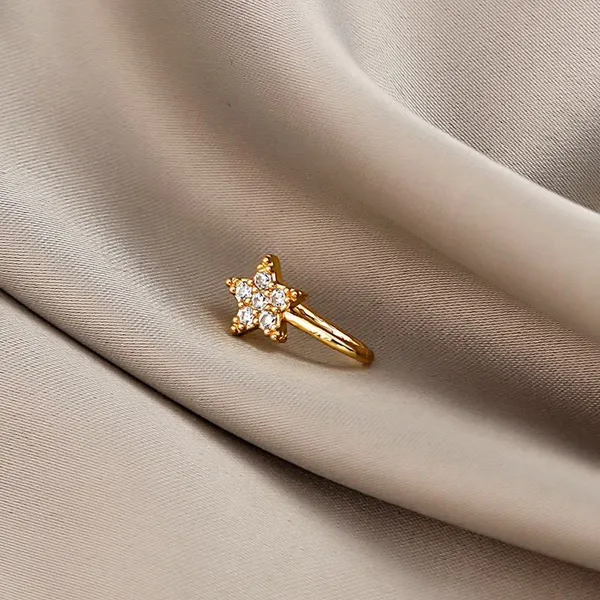 Gold_Stainless_Steel_Alloy_Nosepin_For_Women