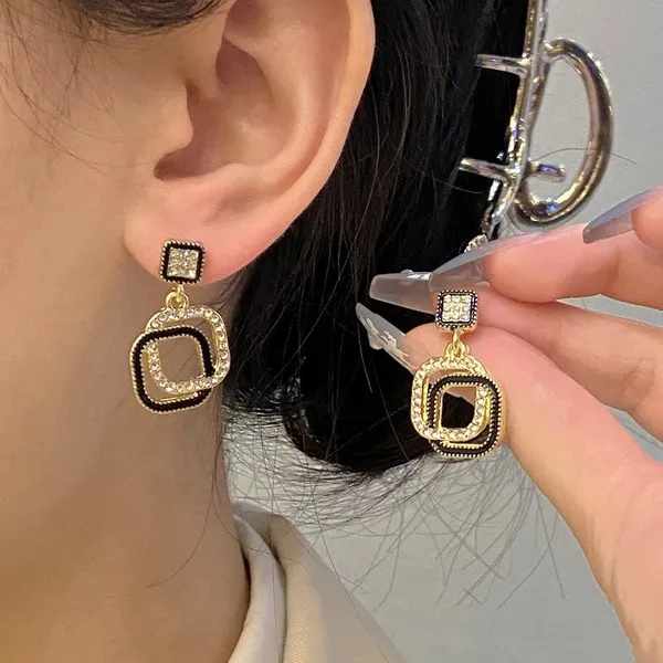 Black_Stainless_Steel_Alloy_Earrings_For_Women