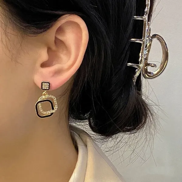Black_Stainless_Steel_Alloy_Earrings_For_Women