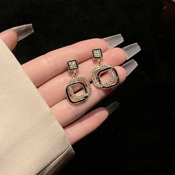Black_Stainless_Steel_Alloy_Earrings_For_Women