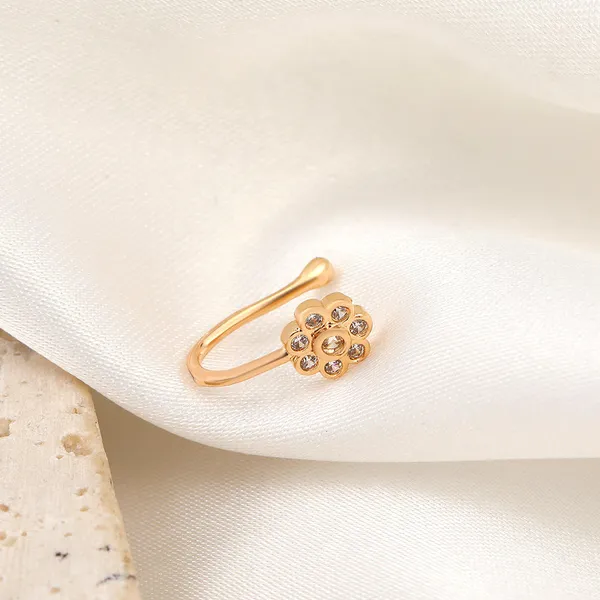 Gold_Stainless_Steel_Alloy_Nosepin_For_Women