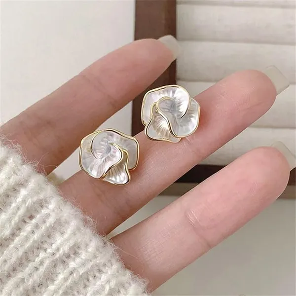 Gold_Stainless_Steel_Alloy_Earrings_For_Women
