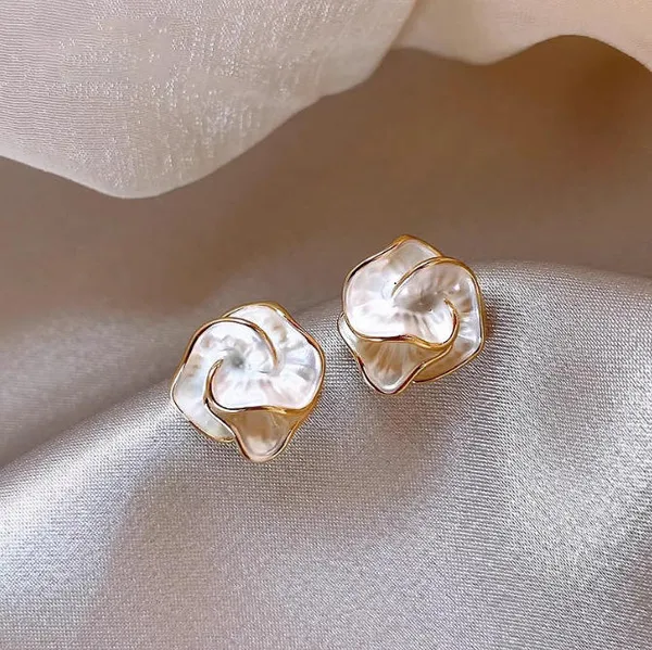 Gold_Stainless_Steel_Alloy_Earrings_For_Women
