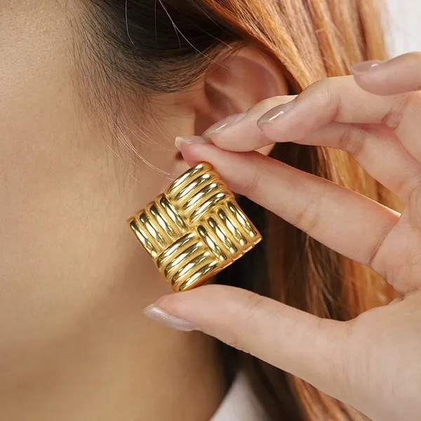 Gold_Stainless_Steel_Alloy_Earrings_For_Women