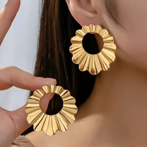 Gold_Stainless_Steel_Alloy_Earrings_For_Women