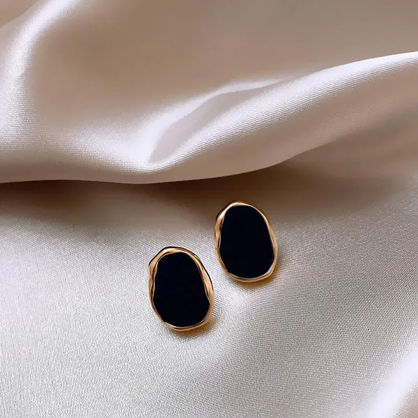 Black_Stainless_Steel_Alloy_Earrings_For_Women
