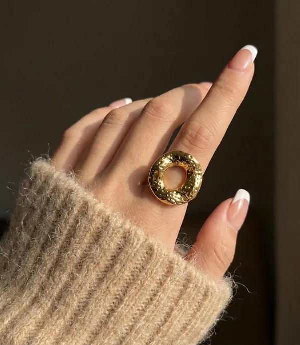 Gold_Stainless_Steel_Alloy_Ring_For_Women