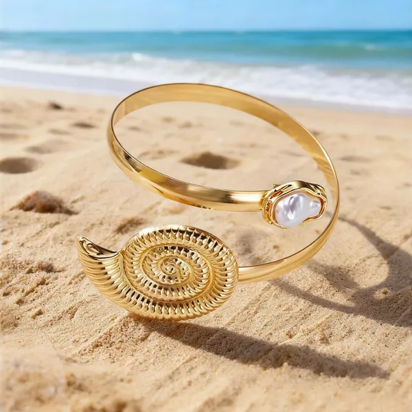 Gold_Stainless_Steel_Alloy_Armlets_For_Women