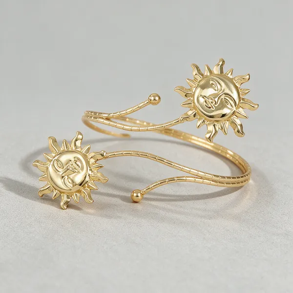 Gold_Stainless_Steel_Alloy_Armlets_For_Women