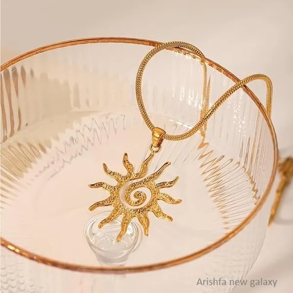 Gold_Stainless_Steel_Alloy_Necklace_For_Women