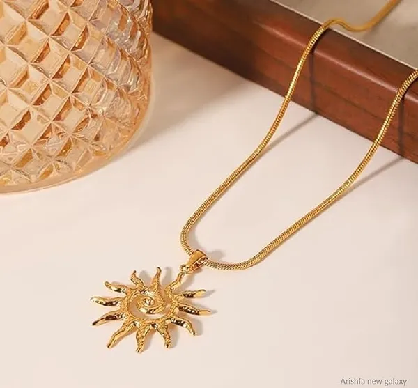 Gold_Stainless_Steel_Alloy_Necklace_For_Women