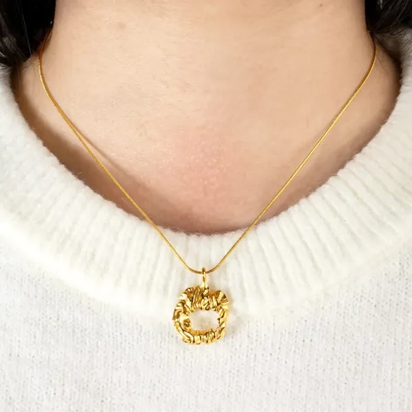 Gold_Stainless_Steel_Alloy_Necklace_For_Women