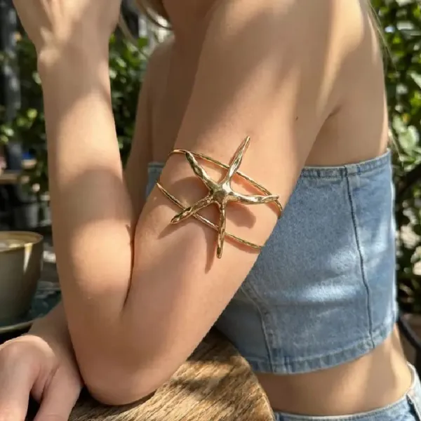 Gold_Stainless_Steel_Alloy_Armlets_For_Women