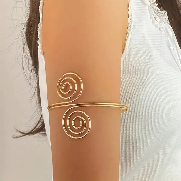 Gold_Stainless_Steel_Alloy_Armlets_For_Women