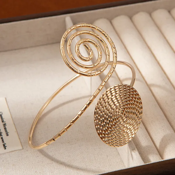 Gold_Stainless_Steel_Alloy_Armlets_For_Women