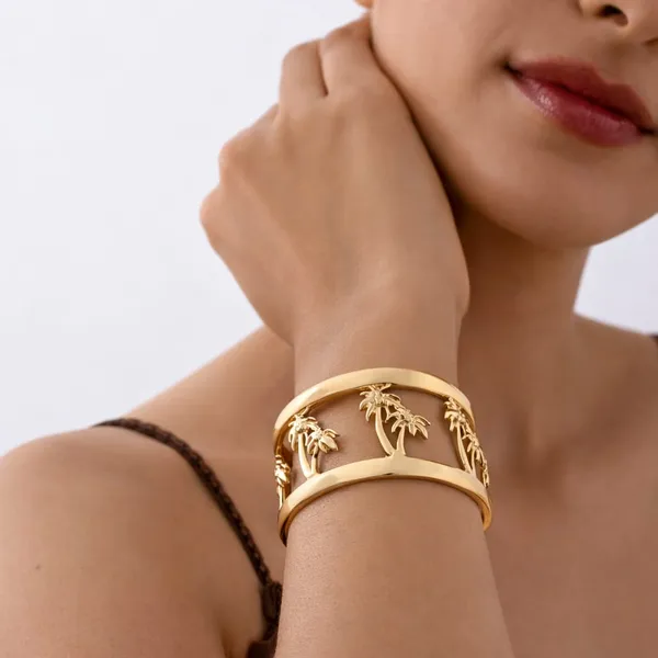 Gold_Stainless_Steel_Alloy_Bracelet_For_Women