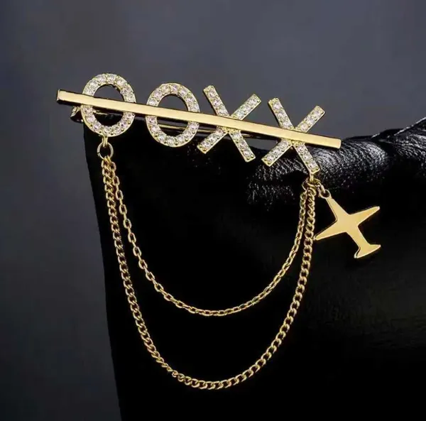 Gold_Stainless_Steel_Alloy_Brooch_For_Unisex