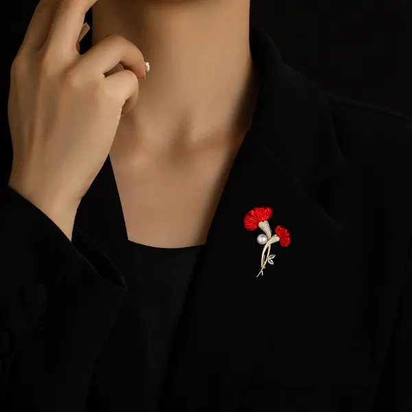 Red_Stainless_Steel_Alloy_Brooch_For_Unisex