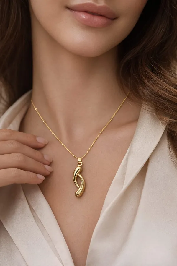 Gold_Stainless_Steel_Alloy_Necklace_For_Women