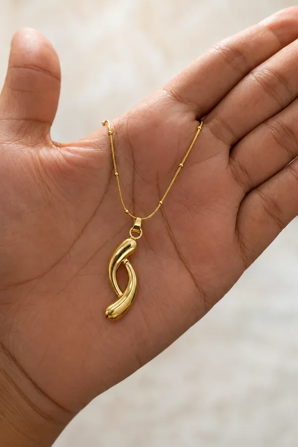 Gold_Stainless_Steel_Alloy_Necklace_For_Women