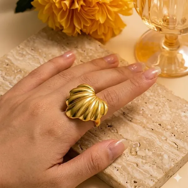 Gold_Stainless_Steel_Alloy_Ring_For_Women